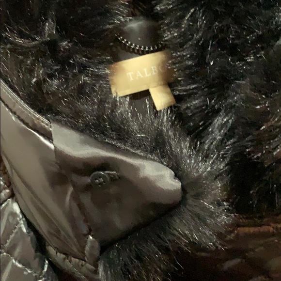 TALBOTS Motoblack puffer vest SZ M- collar - Picture 7 of 8